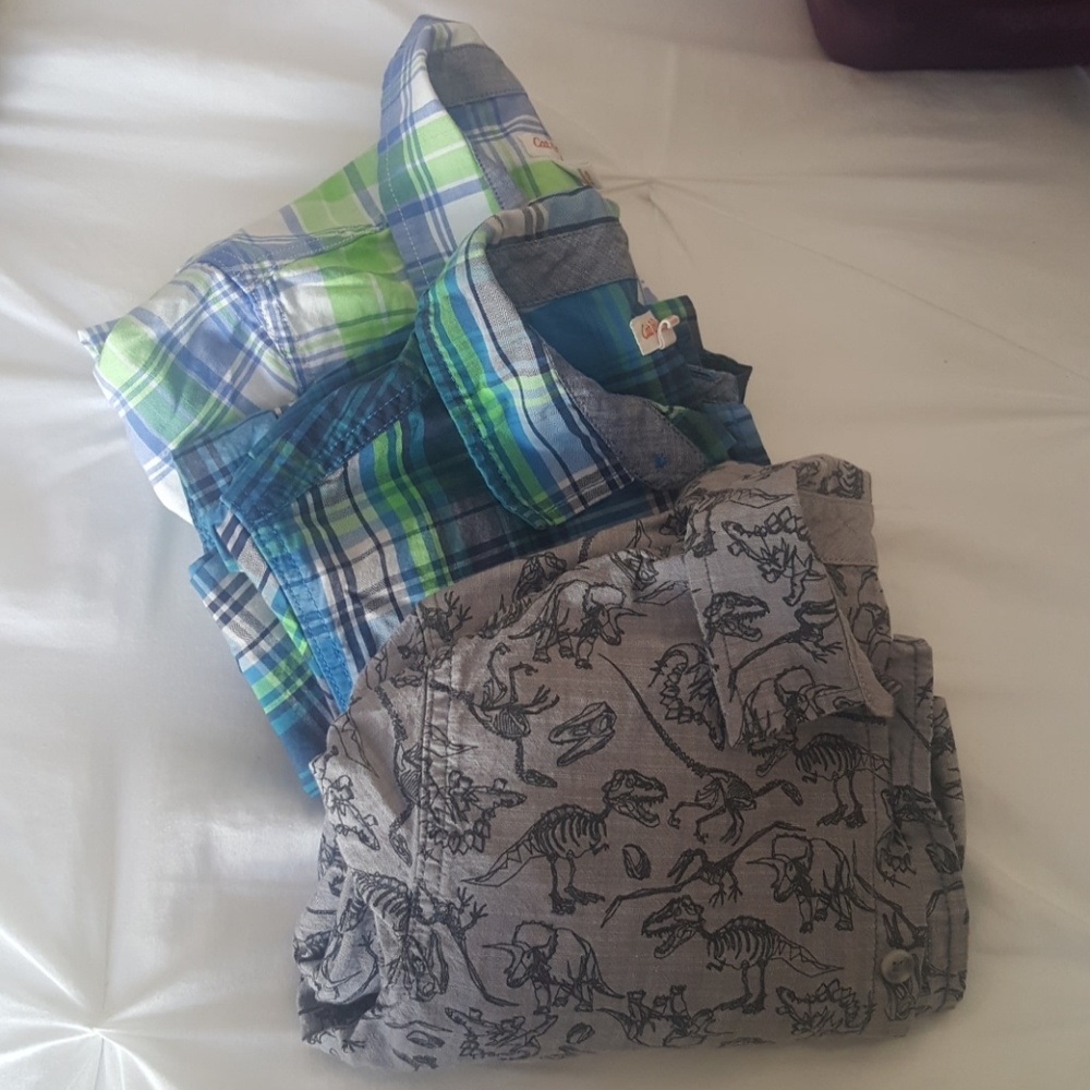 3 long sleeve button downs